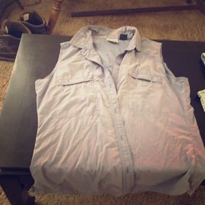 3 sleeveless button up summer shirts
